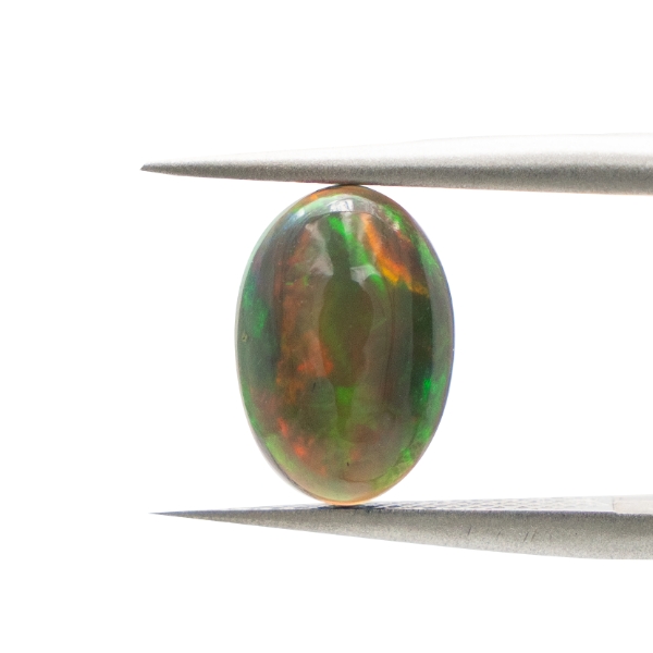 【天然ブラックオパールルース】1.33ct オーバルカット｜神秘的な虹色が煌めく一石