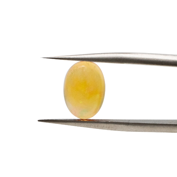 【天然エチオピアオパールルース】1.7ct オーバルカット｜虹色の輝きを宿す上品な一石 ②